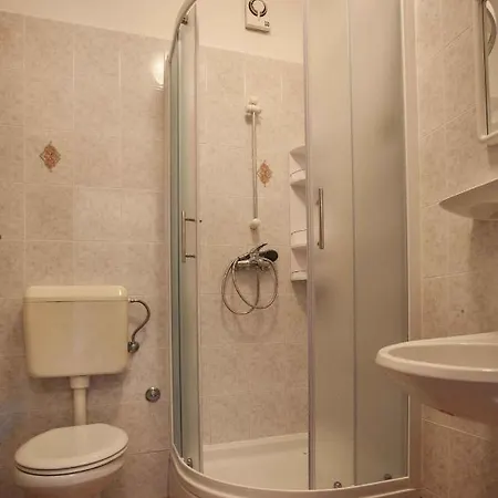 Apartamento 32 *